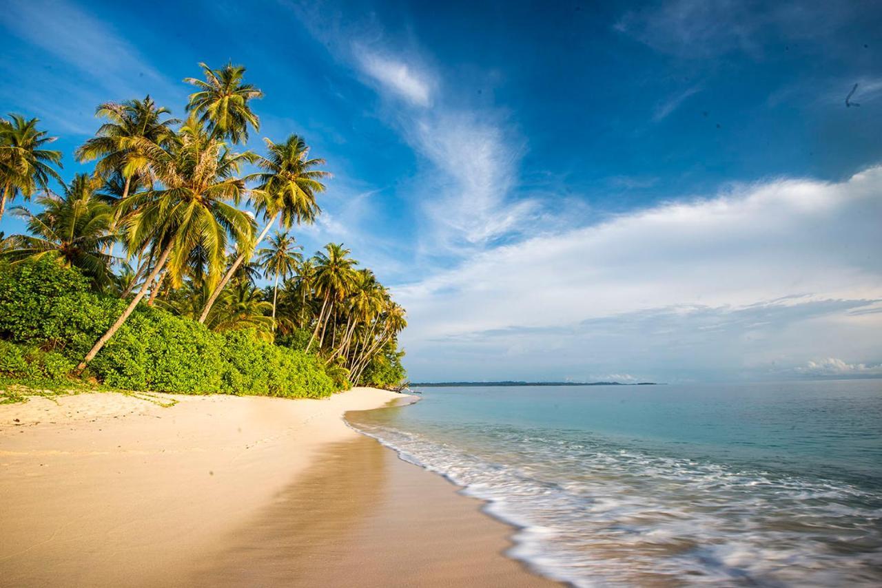 Pinang Island - Private Island Sea View Bungalows Singkil (Aceh) Exterior foto