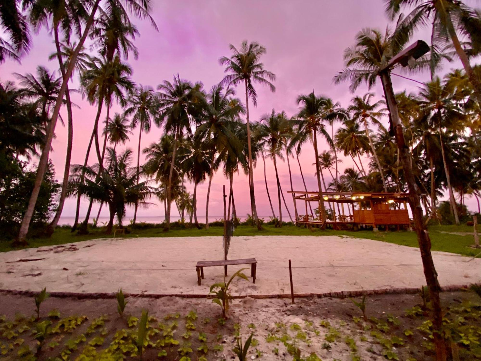 Pinang Island - Private Island Sea View Bungalows Singkil (Aceh) Exterior foto