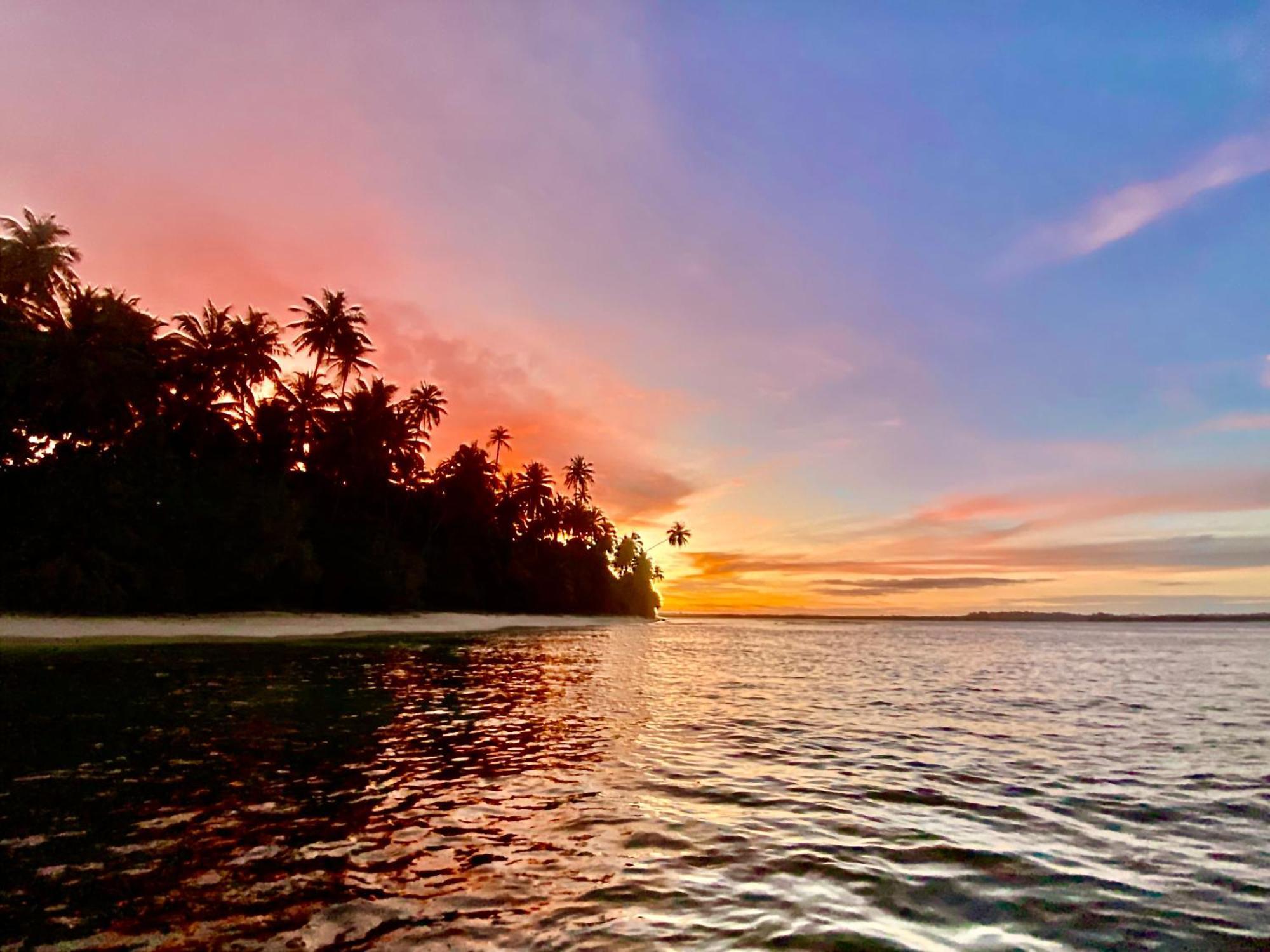 Pinang Island - Private Island Sea View Bungalows Singkil (Aceh) Exterior foto