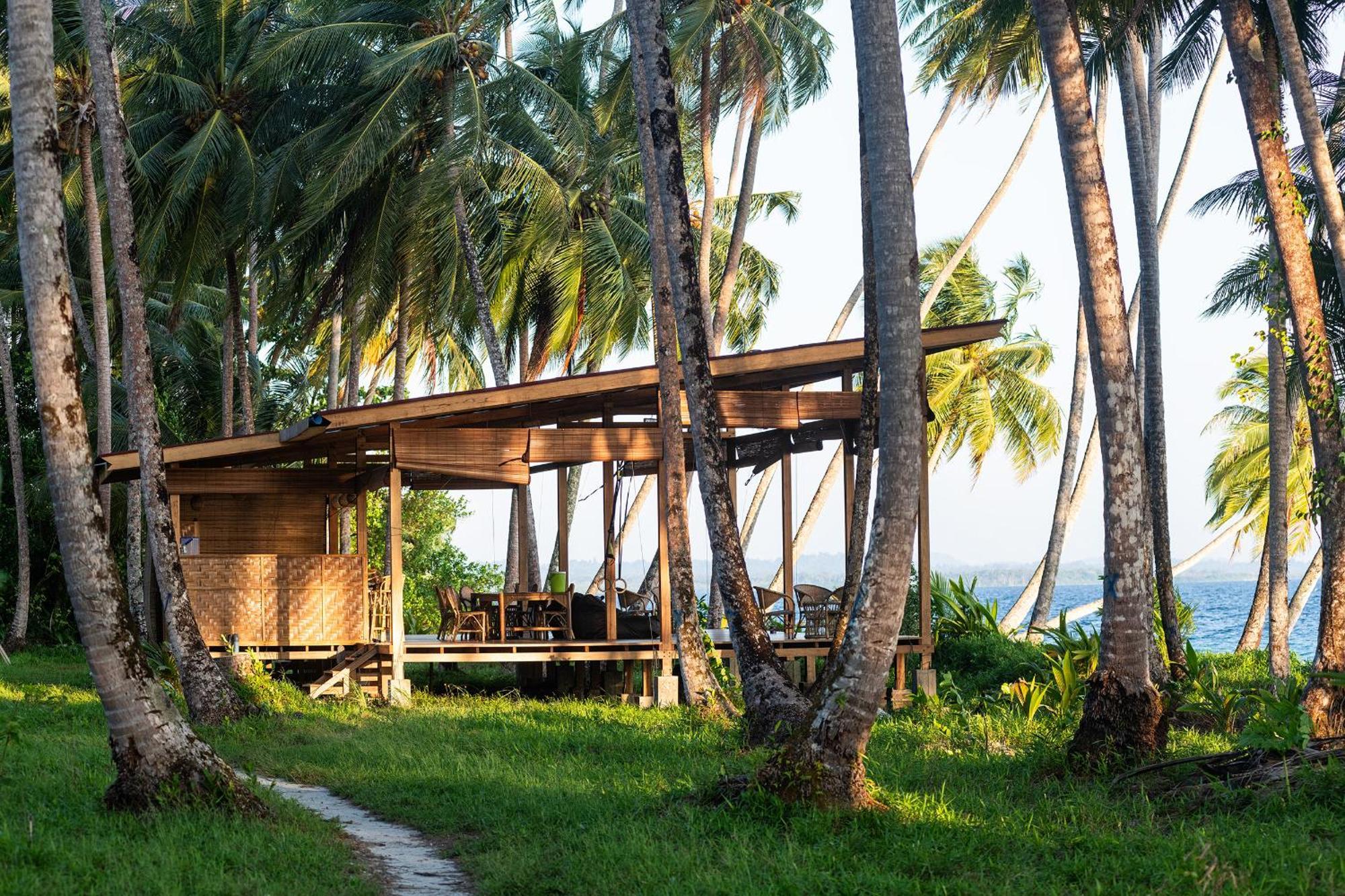 Pinang Island - Private Island Sea View Bungalows Singkil (Aceh) Exterior foto