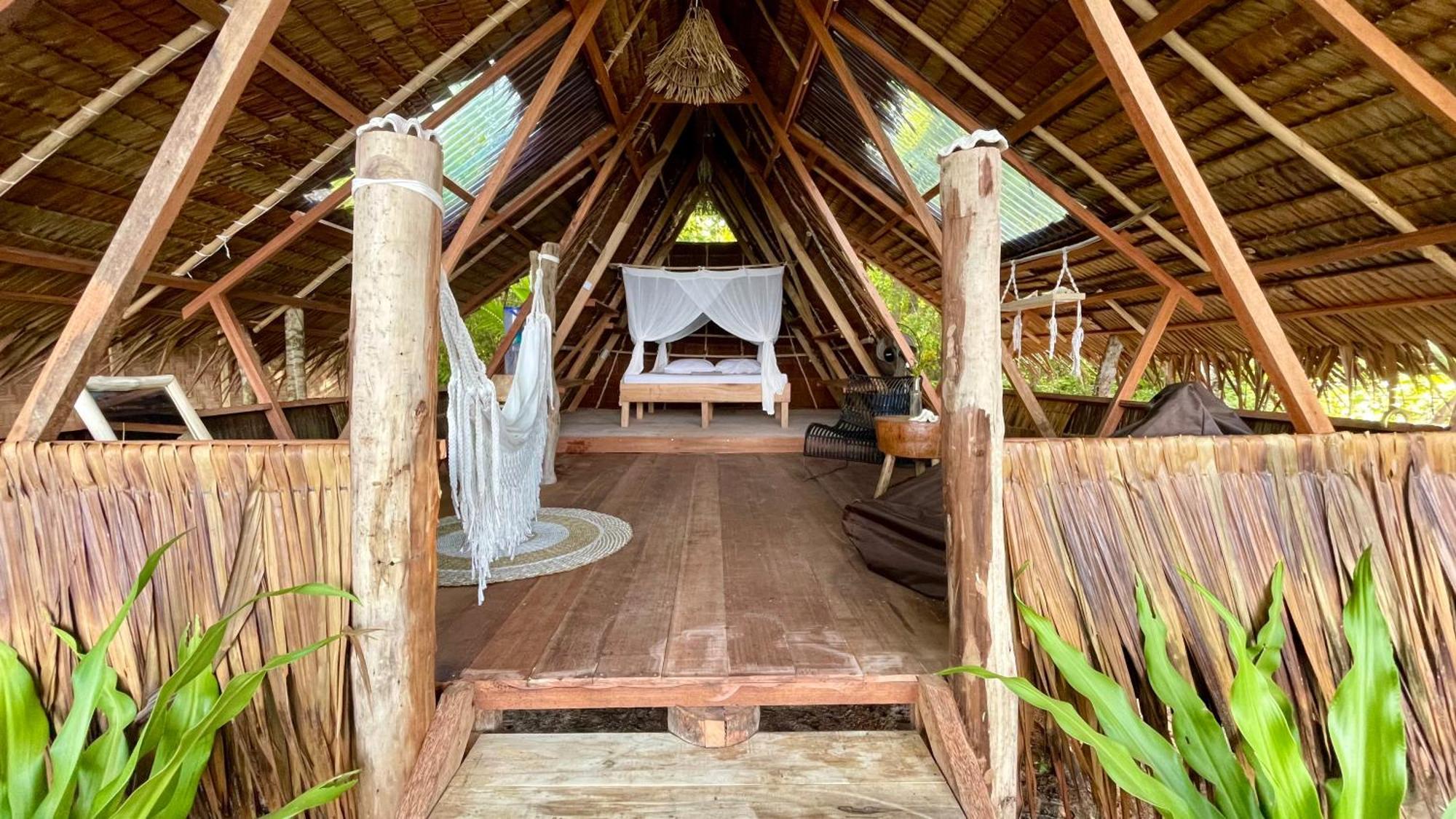 Pinang Island - Private Island Sea View Bungalows Singkil (Aceh) Quarto foto